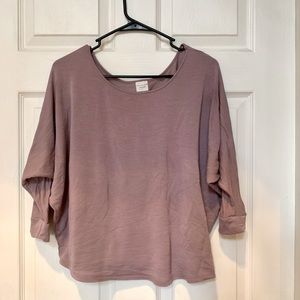3/4 sleeve crop top sweater